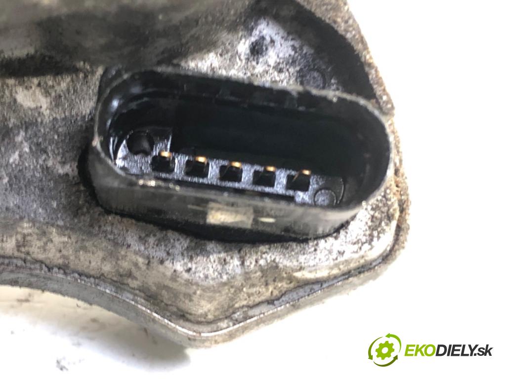 VW PASSAT B6 sedan 2007 125 kW 2.0 TDI 1968 Škrtiaca klapka 03G128063B (Škrtiaca klapka)