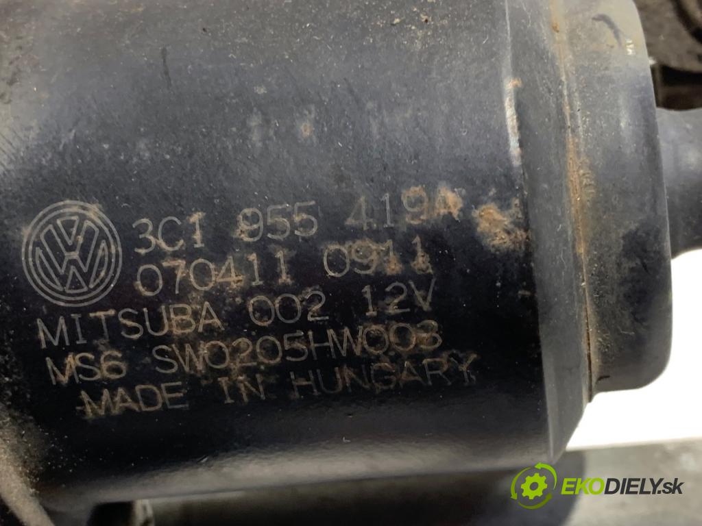 VW PASSAT B6 sedan 2007 125 kW 2.0 TDI 1968 Mechanizmus stieračov predný 3C1955023E (Motorček stieračov predný)