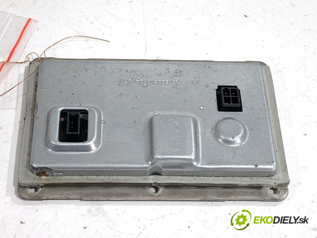 VW PASSAT B6 sedan 2007 125 kW 2.0 TDI 1968 Menič XENON 3D0907391B (Riadiaca jednotka xenónu)