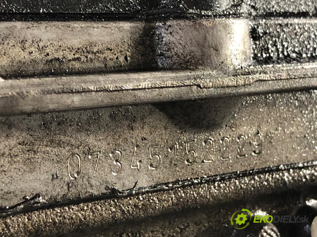 VW PASSAT B6 sedan 2007 125 kW 2.0 TDI 1968 Hlava valcov 03G103373A (Hlava valcov)