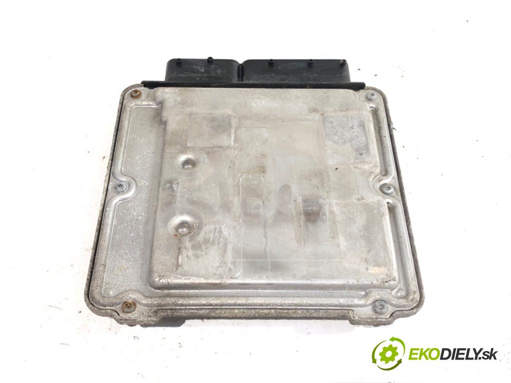 VW GOLF V liftback 2004 103 kW 2.0 TDI 1968 riadiaca jednotka Motor 03G906016AN (Riadiaca jednotka)