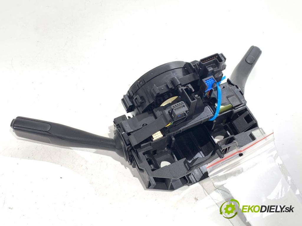 VW GOLF V liftback 2004 103 kW 2.0 TDI 1968 Prepínač kombinovaný 1K0953513A (Prepínacie páčky pod volantom)