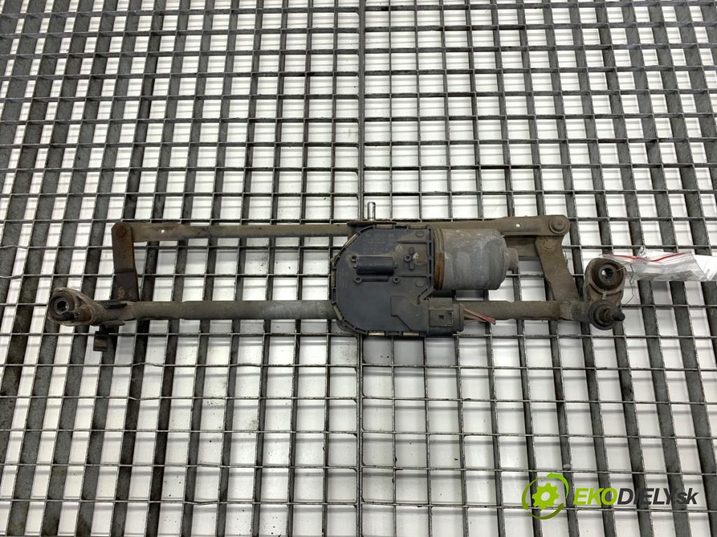 VW GOLF V liftback 2004 103 kW 2.0 TDI 1968 Mechanizmus stieračov predný 1K1955023D (Motorček stieračov predný)