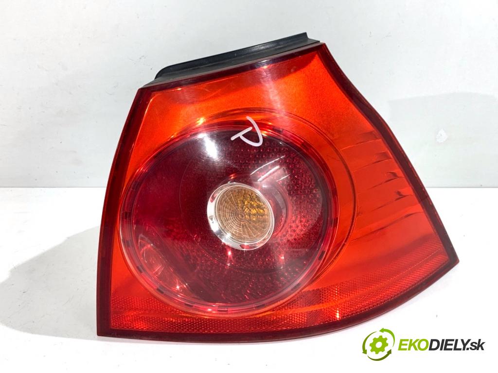 VW GOLF V liftback 2004 103 kW 2.0 TDI 1968 Svetlo pravy zad 1K6945112C