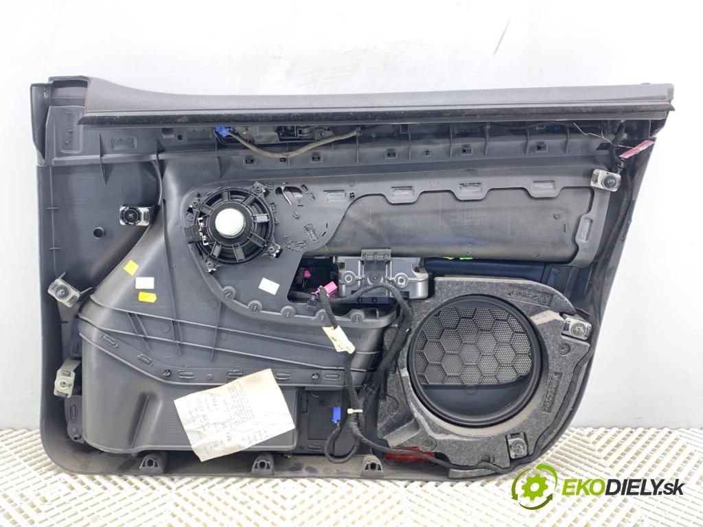 VW GOLF V liftback 2004 103 kW 2.0 TDI 1968 čalúnenie Dvere ľavy predný