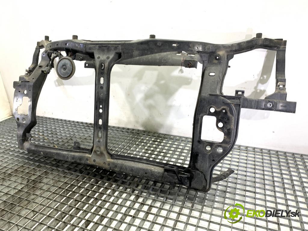 KIA PICANTO I liftback 2006 48 kW 1.1 1086 držák přední část  (Přední výztuha)