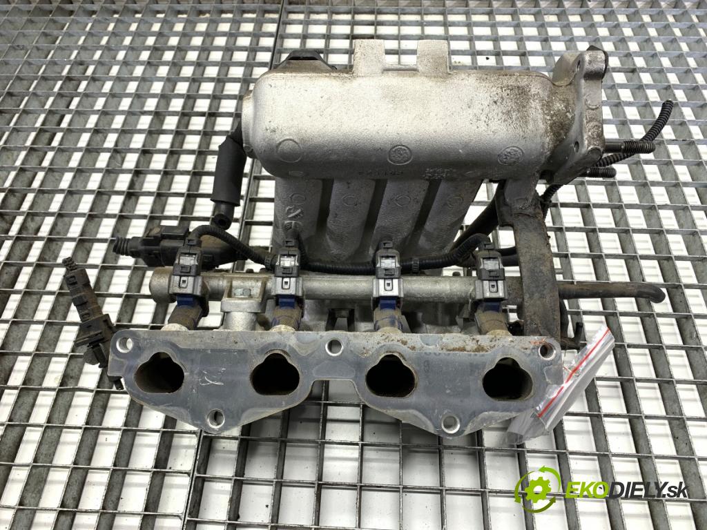 KIA PICANTO I liftback 2006 48 kW 1.1 1086 potrubí sání  (Sací potrubí)