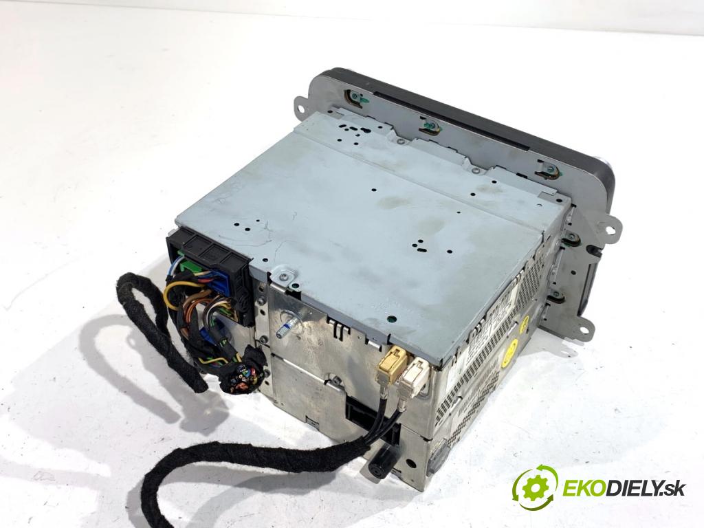 VW PASSAT B6 sedan 2007 125 kW 2.0 TDI 1968 RADIO 1K0035198C (Audio zariadenie)