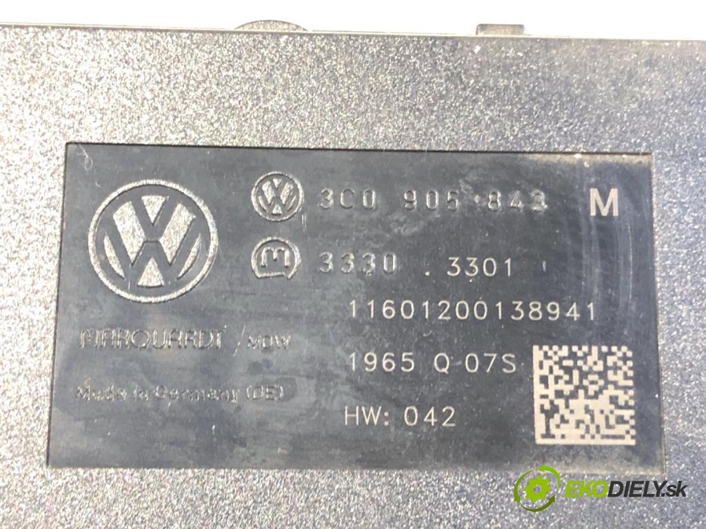 VW PASSAT B6 sedan 2005 103 kW 2.0 TDI 1968 spinačka 3C0905843M (Spínacia skrinka)