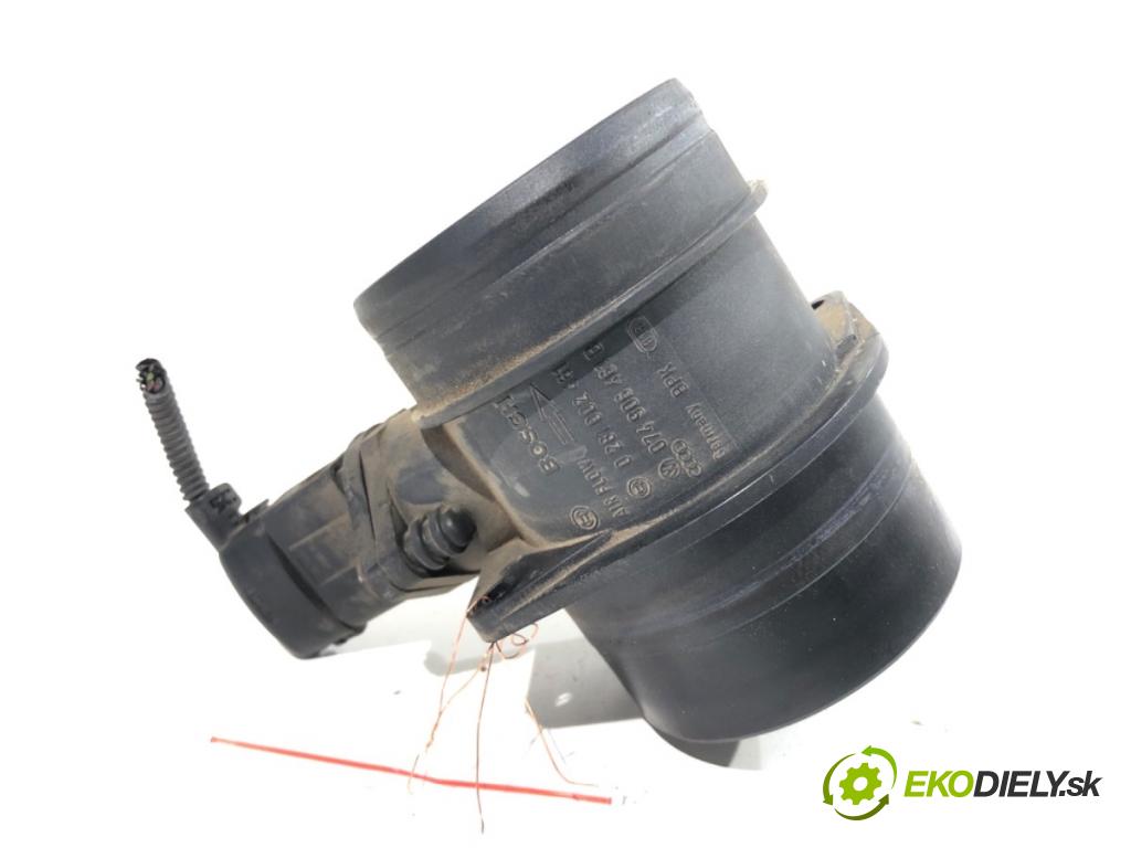 VW PASSAT B6 sedan 2005 103 kW 2.0 TDI 1968 Váha vzduchu 074906461B (Váha vzduchu)