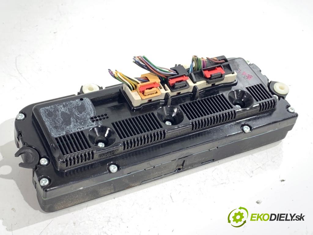 VW PASSAT B6 sedan 2005 103 kW 2.0 TDI 1968 Panel ovládania kúrenia  (Prepínacie páčky pod volantom)