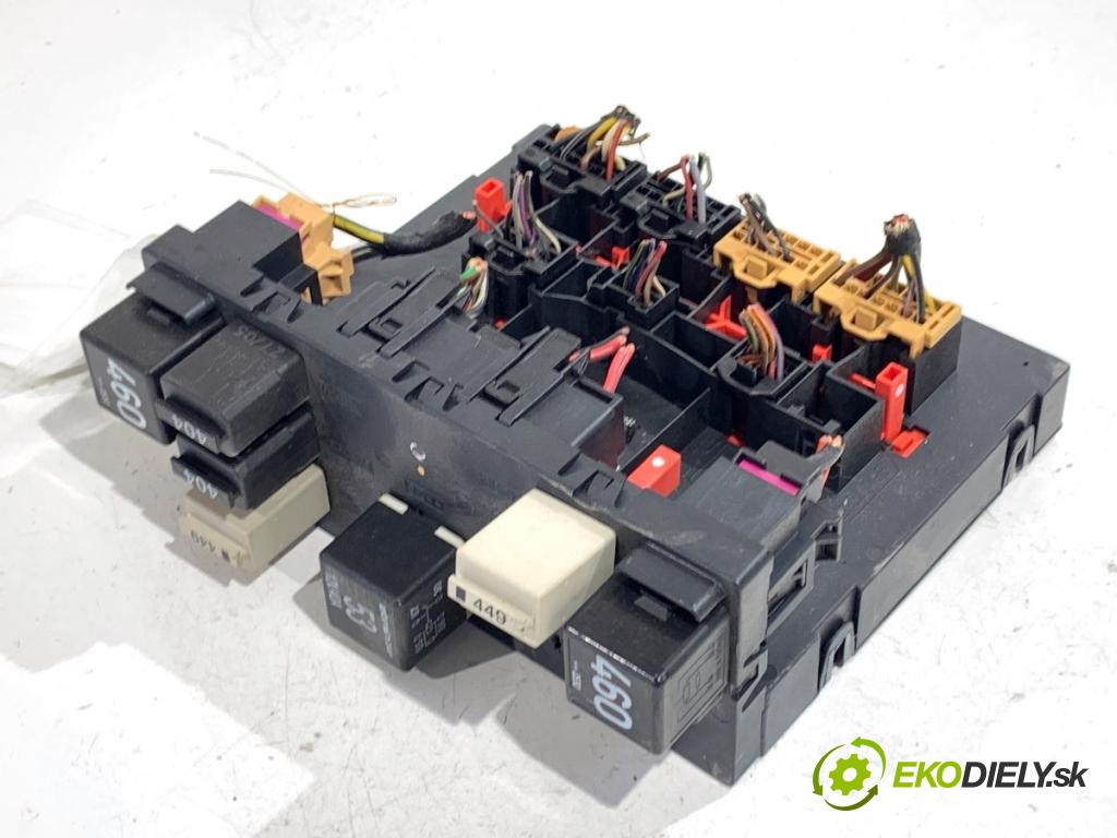 VW PASSAT B6 sedan 2005 103 kW 2.0 TDI 1968 Modul BORDNETZ 3C0937049E (Riadiaca jednotka ostatné)