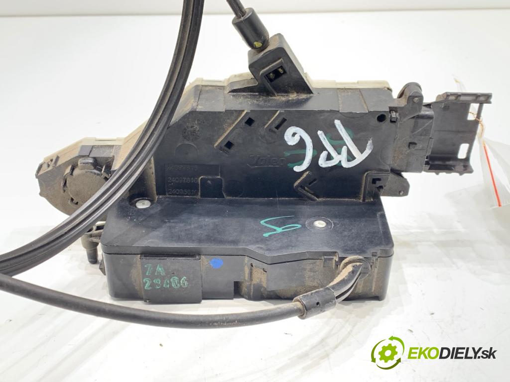 PEUGEOT 207 liftback 2006 50 kW 1.4 HDi 1398 zámok Dvere pravy predný 24099816
