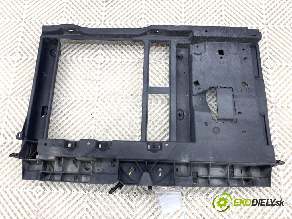 PEUGEOT 207 liftback 2006 50 kW 1.4 HDi 1398 držák přední část 9682586580 (Přední výztuha)