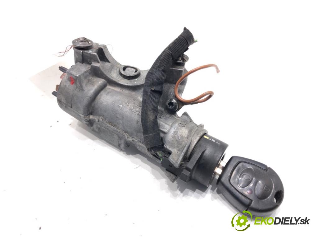 SEAT LEON I liftback 2000 81 kW 1.9 TDI 1896 spinačka 4B0905851C (Spínacia skrinka)