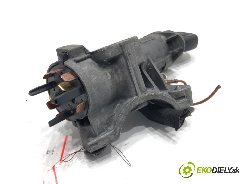 SEAT LEON I liftback 2000 81 kW 1.9 TDI 1896 spinačka 4B0905851C (Spínacia skrinka)