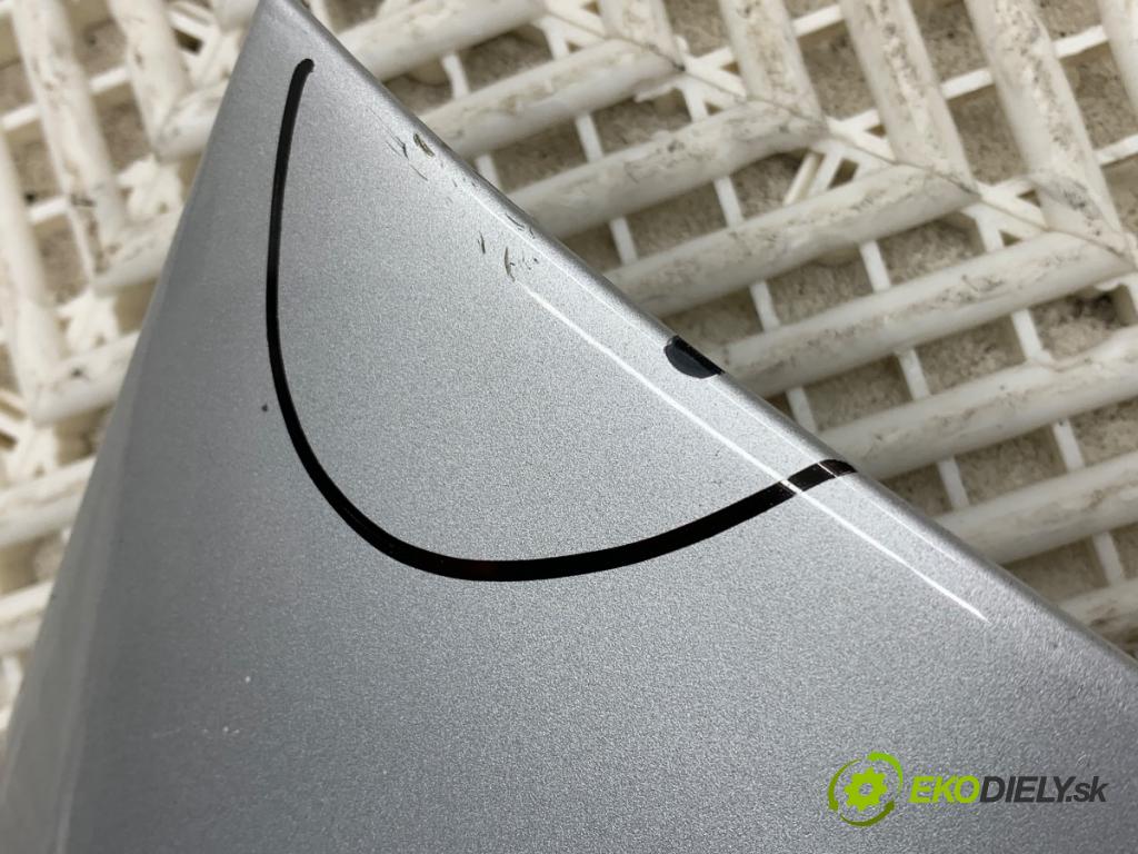 SEAT LEON I liftback 2000 81 kW 1.9 TDI 1896 Spoiler 1M6827933 (Spoiler)