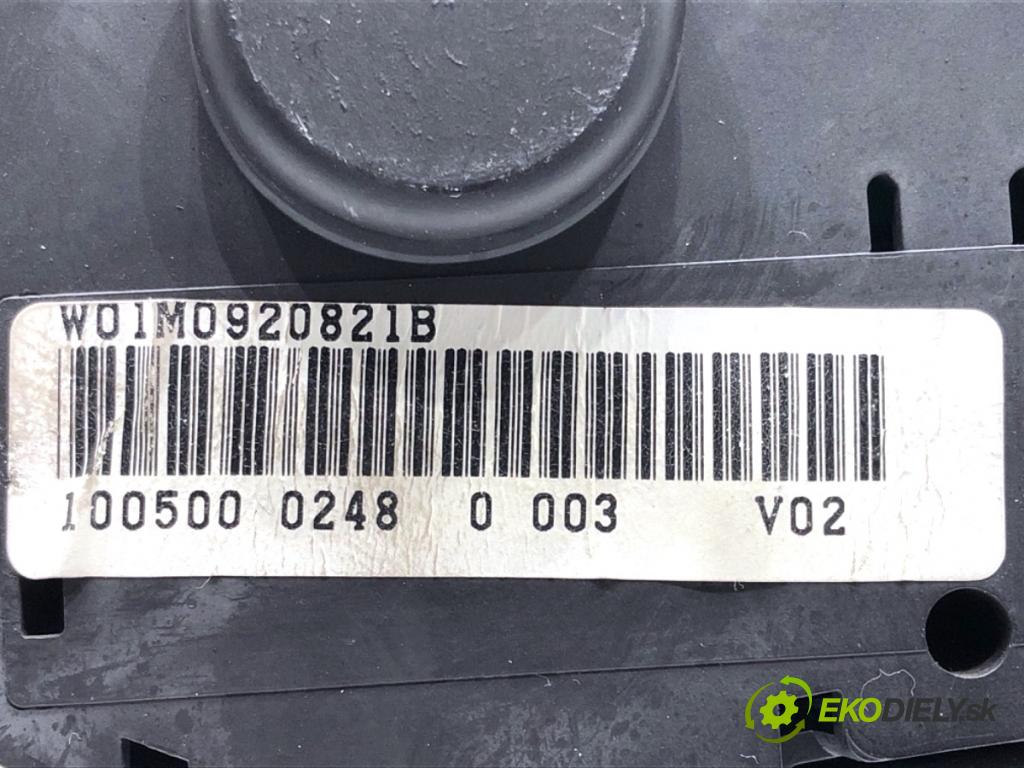 SEAT LEON I liftback 2000 81 kW 1.9 TDI 1896 Prístrojovka 1M0920821B (Prístrojová doska)