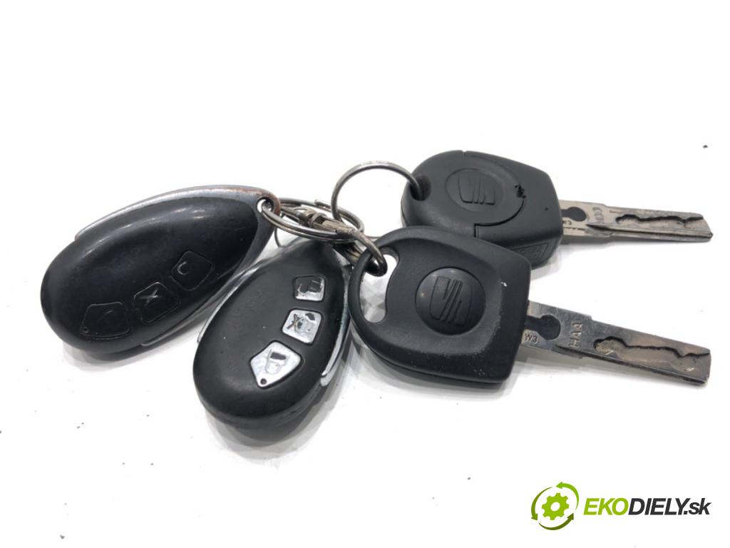 SEAT LEON I liftback 2003 77 kW 1.6 16 V 1598 spinačka 4B0905851C (Spínacia skrinka)