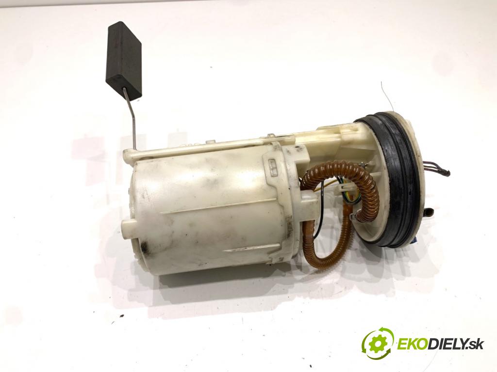 SEAT LEON I liftback 2003 77 kW 1.6 16 V 1598 Pumpa paliva 1J0919051H