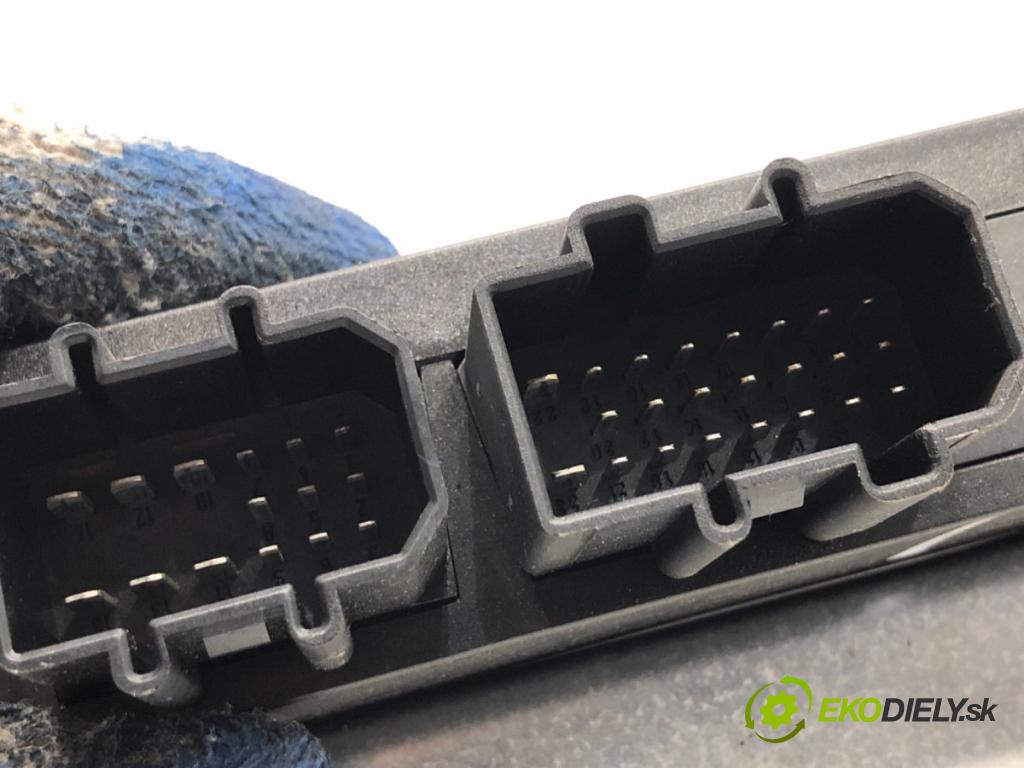 SEAT LEON I liftback 2003 77 kW 1.6 16 V 1598 Modul komfortu 1C0959799F (Modul komfortu)