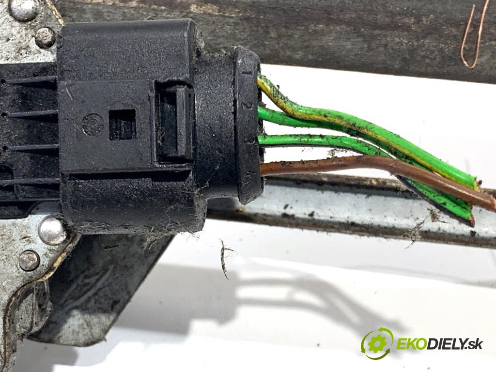 SEAT LEON I liftback 2003 77 kW 1.6 16 V 1598 Mechanizmus stieračov predný 1J1955113C (Motorček stieračov predný)