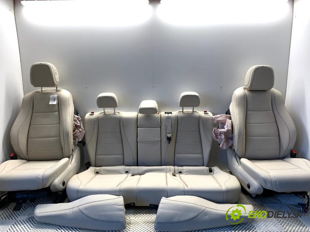 MERCEDES-BENZ GLE  2025 198 kW GLE 300 d 4-matic (167.109) 1993 Sedadlá, sedačky Sedadlo 