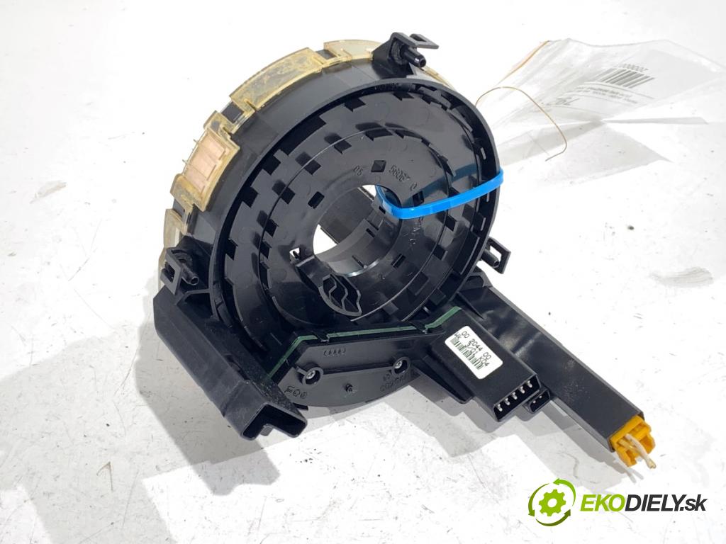 AUDI A4 B6 sedan 2001 96 kW 2.0 1984 kroužek slimák airbag 8E0953541C (Airbag)