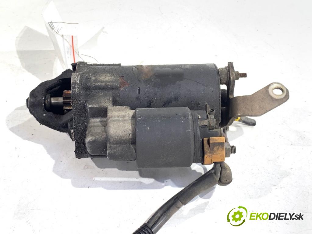 AUDI A4 B6 sedan 2001 96 kW 2.0 1984 startér 06B911023 (Startér)