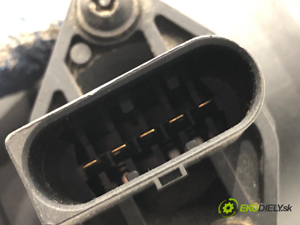 AUDI A4 B6 sedan 2001 96 kW 2.0 1984 Váha vzduchu 0280218058 (Váha vzduchu)