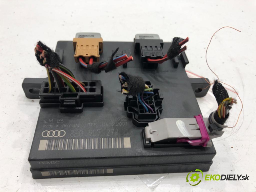 AUDI A4 B6 sedan 2001 96 kW 2.0 1984 Modul svetiel 8E0907279D (Riadiaca jednotka ostatné)