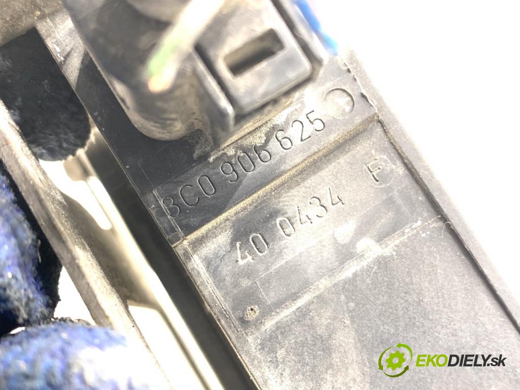 VW PASSAT B6 sedan 2006 77 kW 1.9 TDI 1896 Ventil magnetický 3C0906625 (Ventil ostatné)