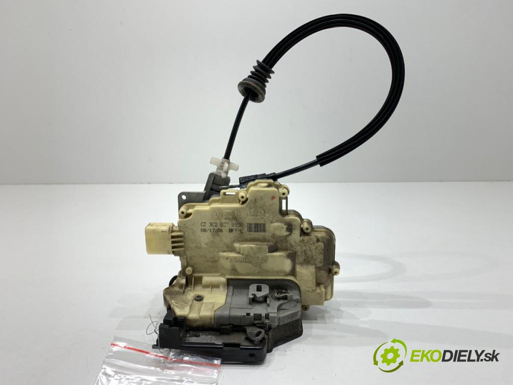 VW PASSAT B6 sedan 2006 77 kW 1.9 TDI 1896 zámok Dvere ľavy predný 3C2837015A