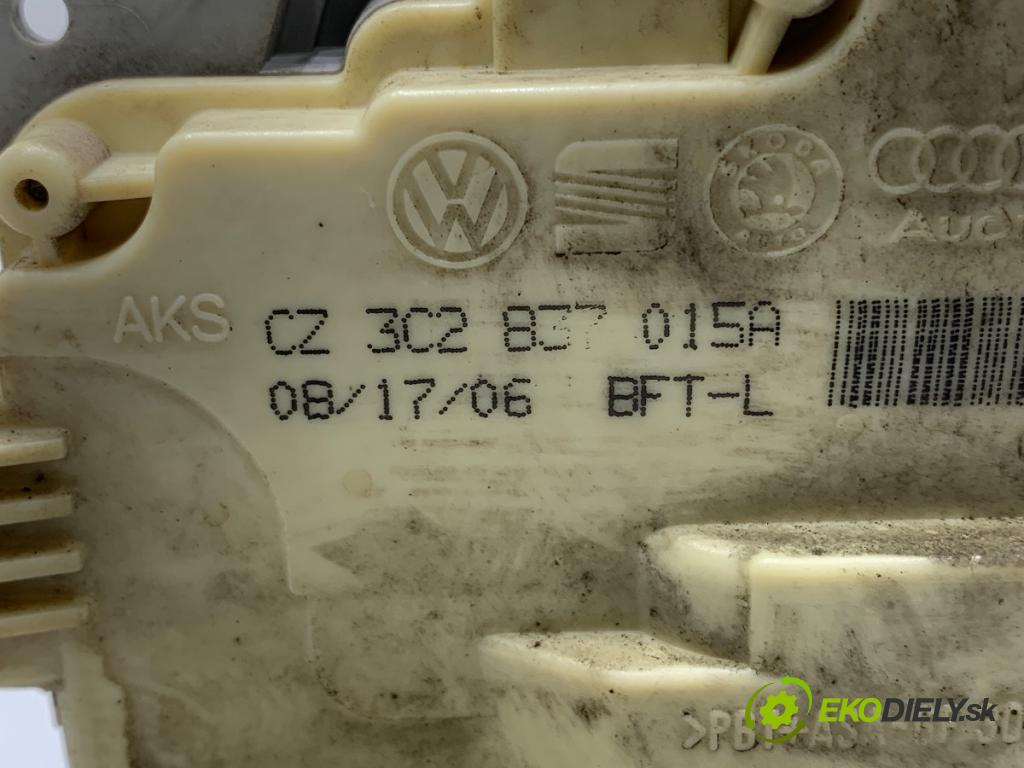 VW PASSAT B6 sedan 2006 77 kW 1.9 TDI 1896 zámok Dvere ľavy predný 3C2837015A