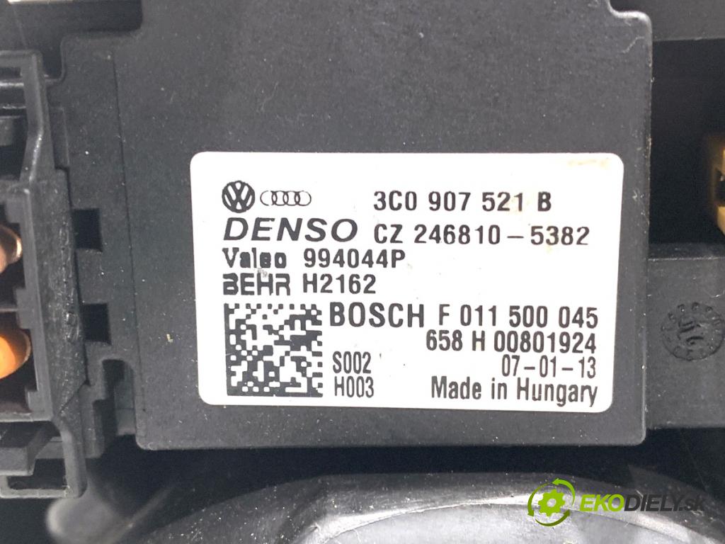 VW PASSAT B6 sedan 2006 77 kW 1.9 TDI 1896 ventilátor kúrenia 3C0907521B