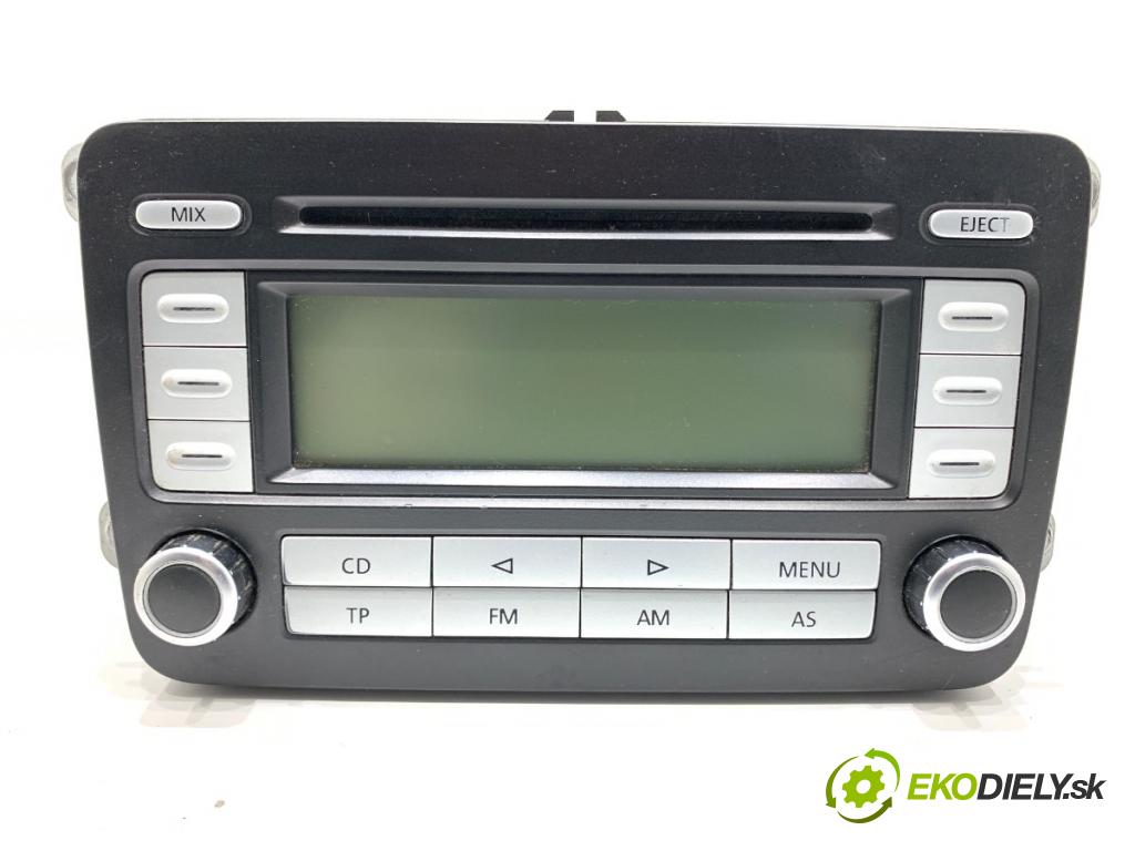 VW PASSAT B6 sedan 2006 77 kW 1.9 TDI 1896 RADIO 1K0035186R (Audio zariadenie)