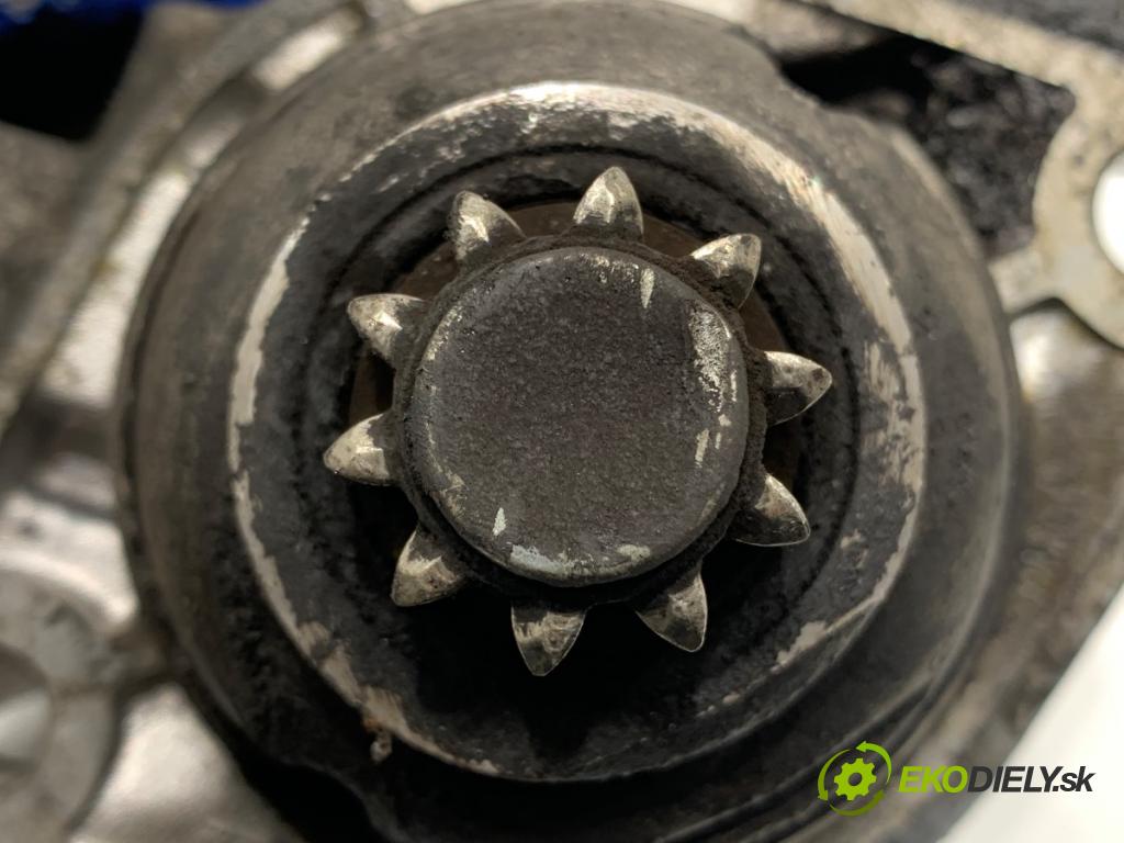 VW PASSAT B6 sedan 2006 77 kW 1.9 TDI 1896 startér  (Startér)