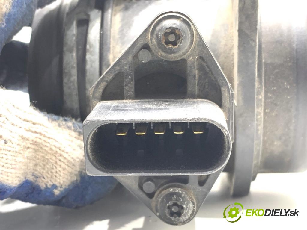 VW PASSAT B6 sedan 2006 77 kW 1.9 TDI 1896 Váha vzduchu 038906461B (Váha vzduchu)