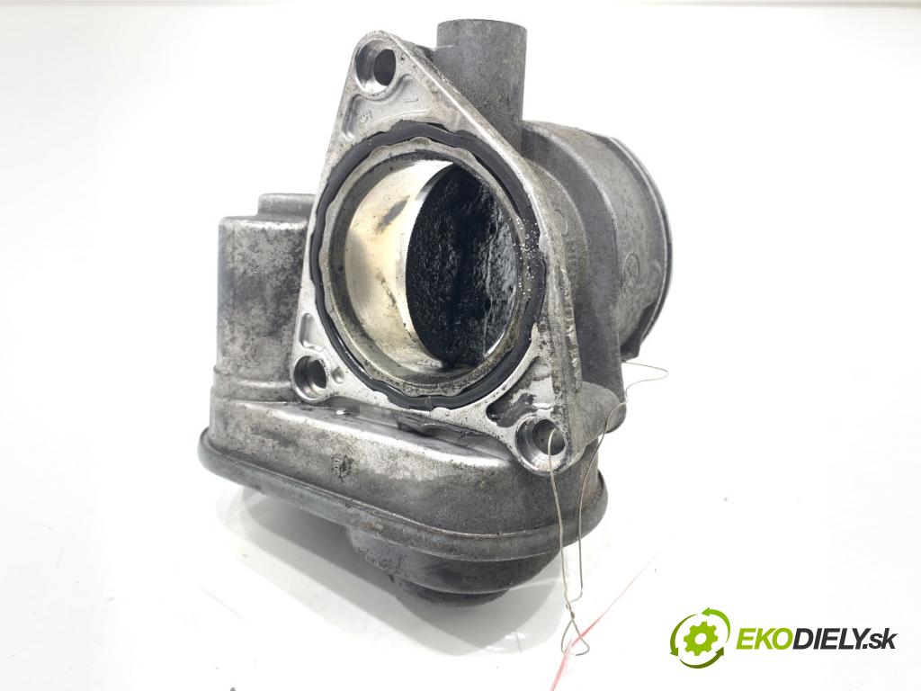 VW PASSAT B6 sedan 2006 77 kW 1.9 TDI 1896 Škrtiaca klapka 038128063G (Škrtiaca klapka)