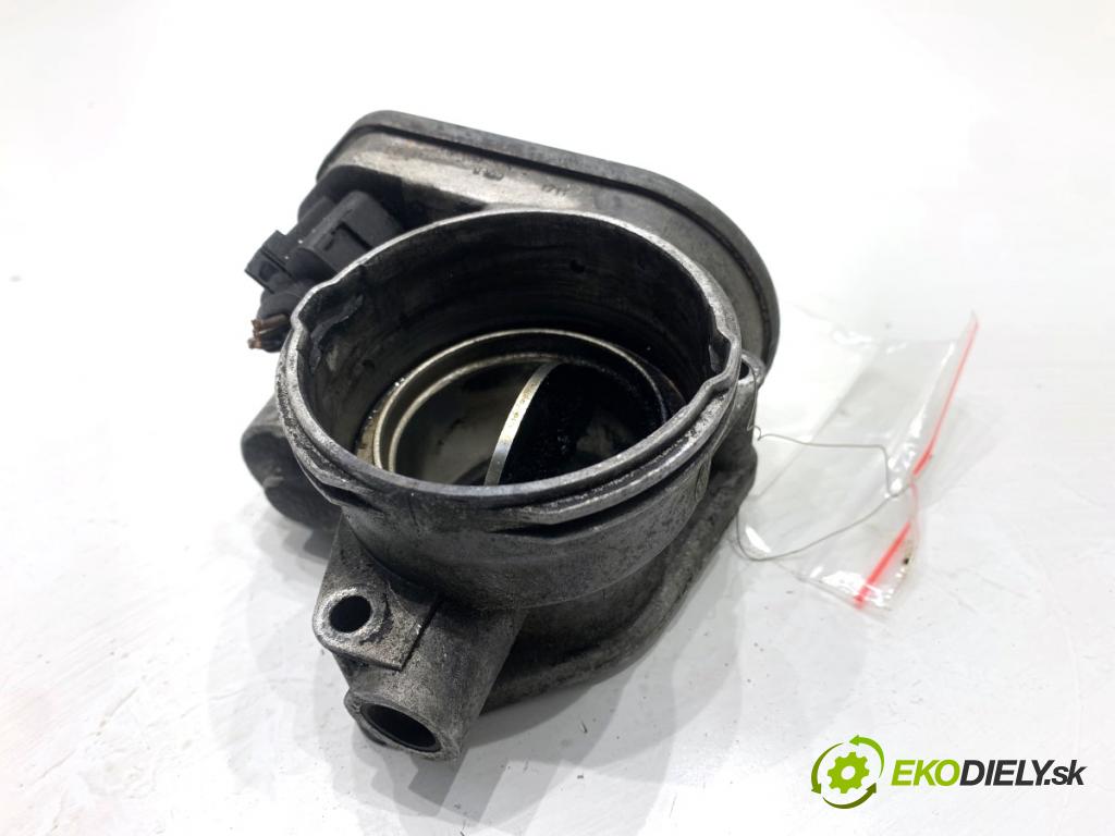 VW PASSAT B6 sedan 2006 77 kW 1.9 TDI 1896 Škrtiaca klapka 038128063G (Škrtiaca klapka)