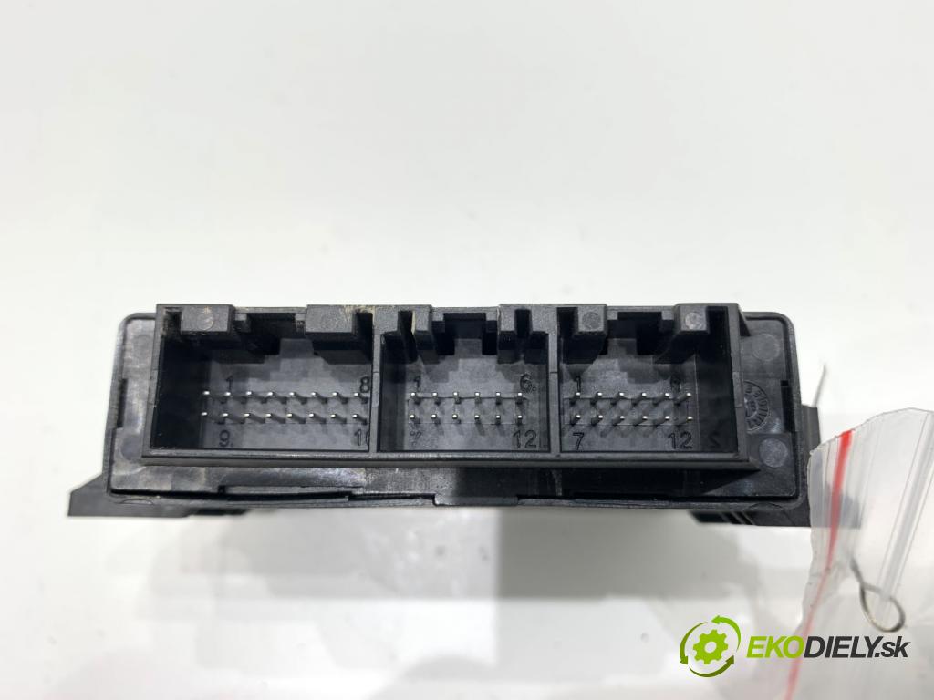 VW PASSAT B6 sedan 2006 77 kW 1.9 TDI 1896 Modul PDC 3C0919283B (Riadiaca jednotka ostatné)