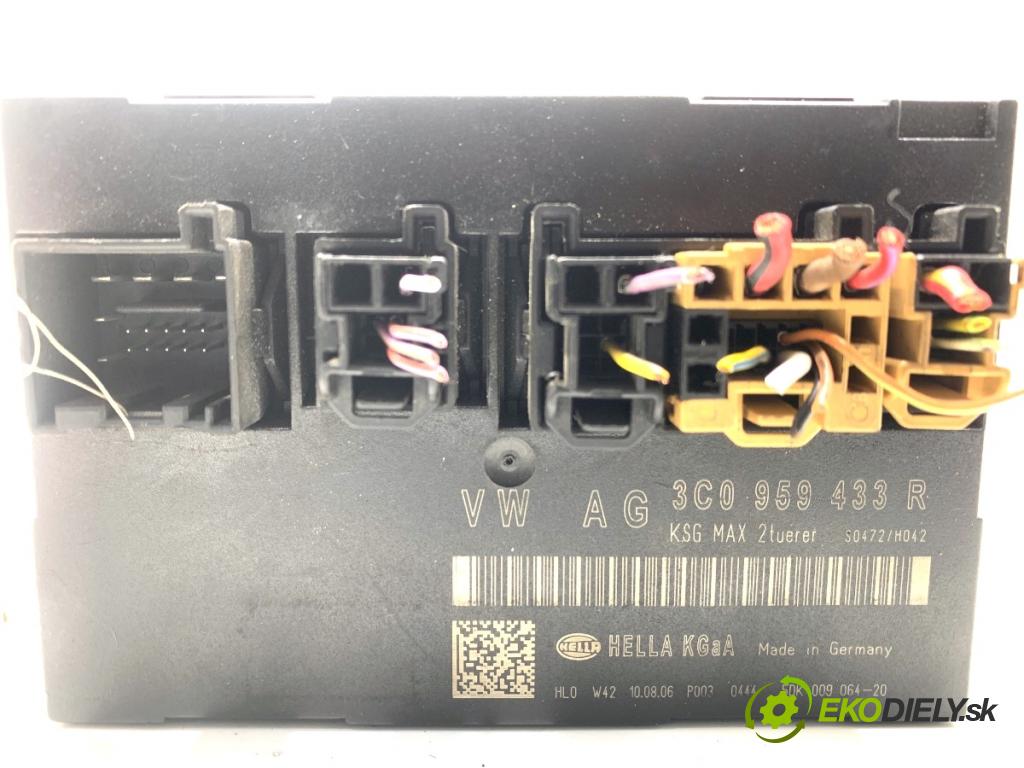 VW PASSAT B6 sedan 2006 77 kW 1.9 TDI 1896 modul komfortu 3C0959433R (Komfortní modul)