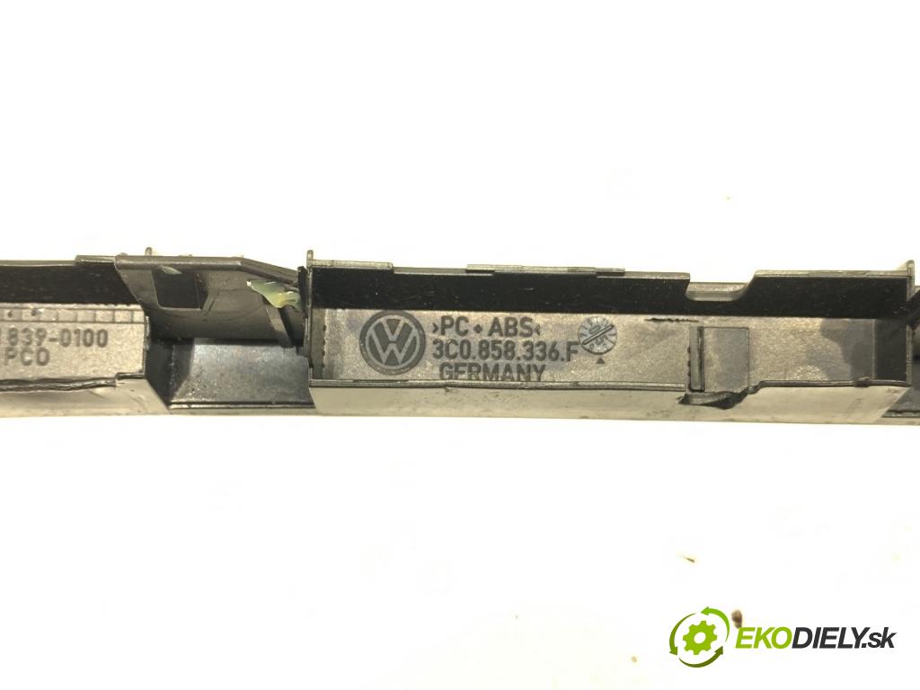 VW PASSAT B6 sedan 2006 77 kW 1.9 TDI 1896 lišty kryt 3C1857212P (Lišta)