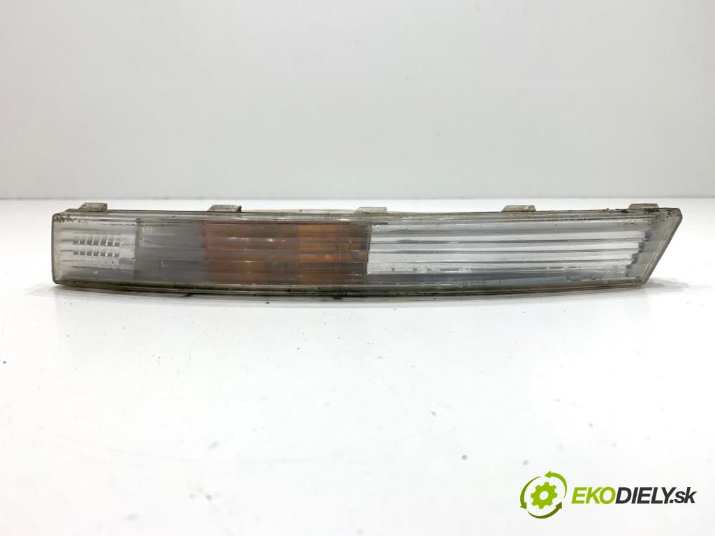 VW PASSAT B6 sedan 2006 77 kW 1.9 TDI 1896 Smerovka ľavy predný  (Kľučka dverí ostatné)