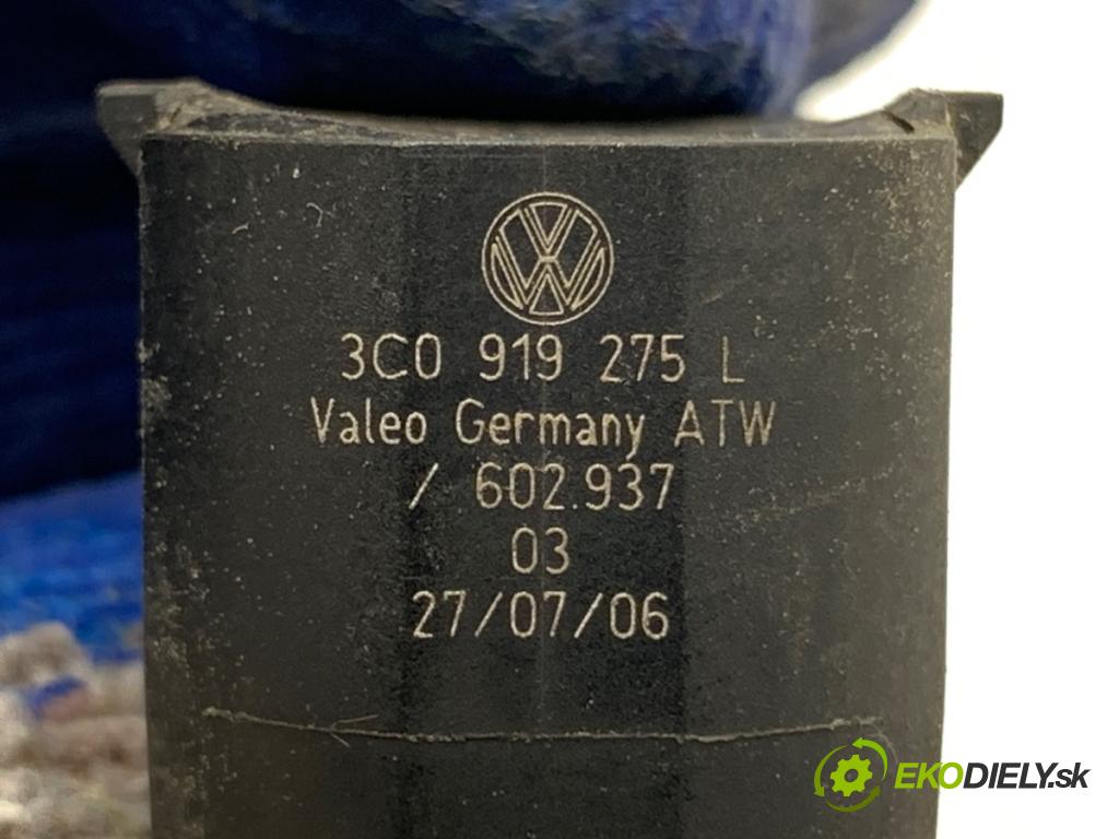 VW PASSAT B6 sedan 2006 77 kW 1.9 TDI 1896 Snímač PDC 3C0919275L