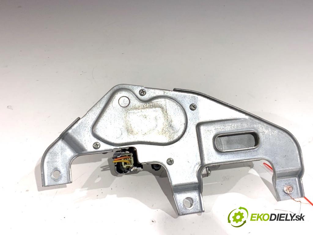 FIAT SEDICI SUV 2011 88 kW 1.6 16V 4x4 1586 Motor stieračov zad