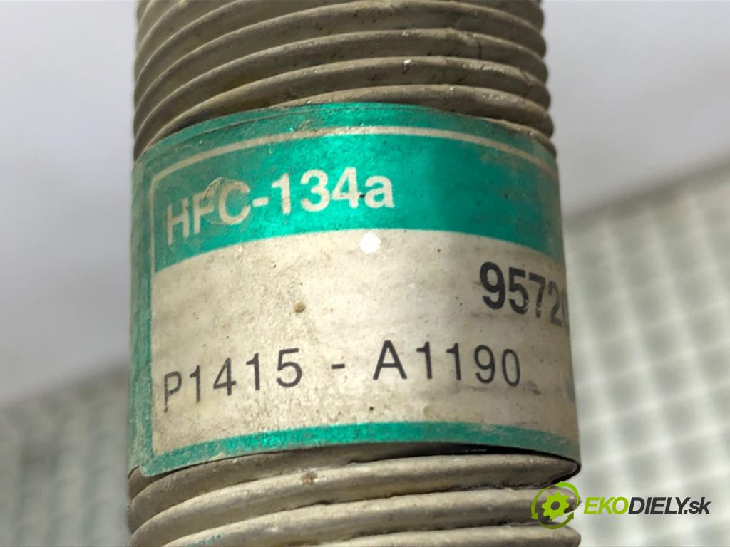 FIAT SEDICI SUV 2011 88 kW 1.6 16V 4x4 1586 rúrka klimatizácie 95720-79J00 (Rúrka klimatizácie)