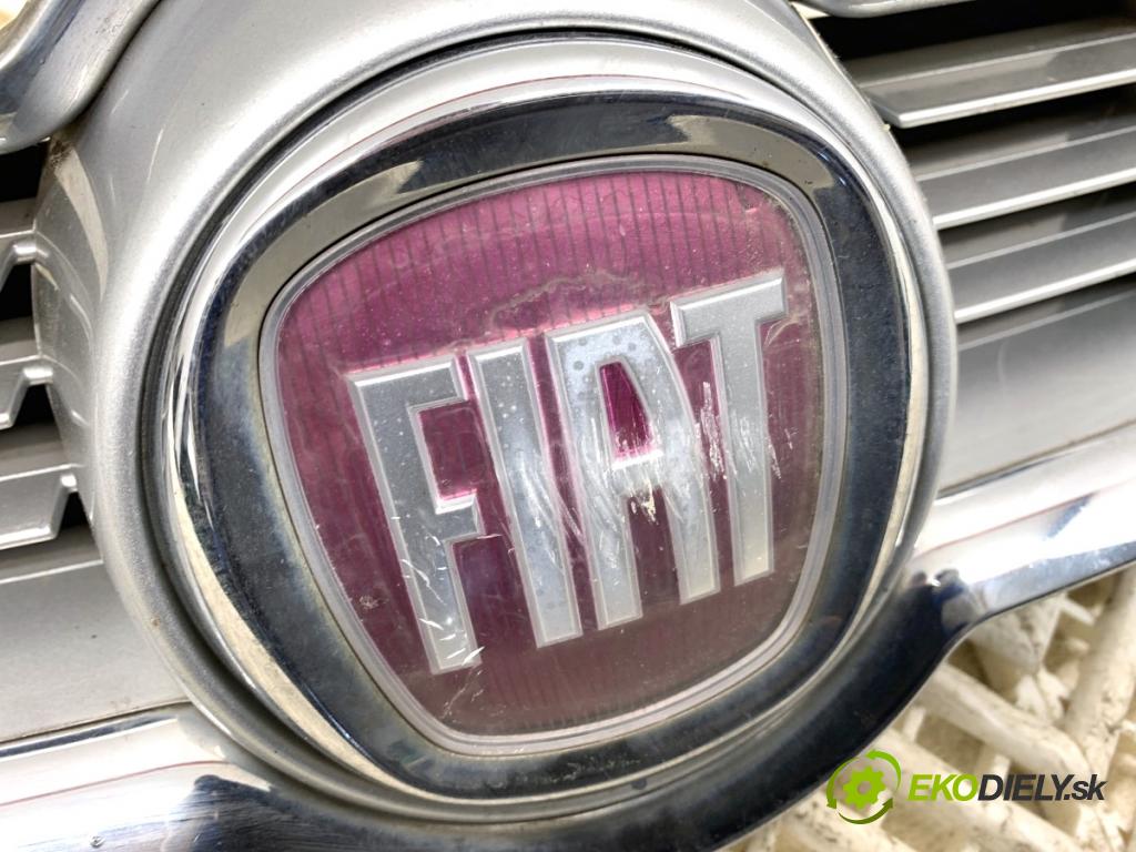 FIAT SEDICI SUV 2011 88 kW 1.6 16V 4x4 1586 mřížka maska 71741-55LB (Přední mřížka (maska chladiče))