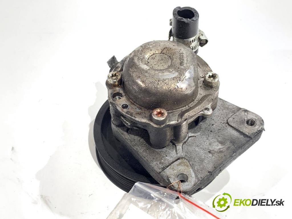 BMW E46 Kombi 2001 125 kW 323 i 2494 pumpa servočerpadlo  (Servočerpadlo)