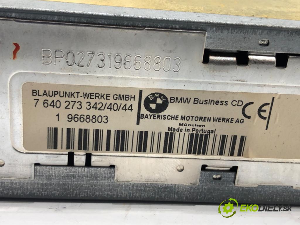 BMW E46 Kombi 2001 125 kW 323 i 2494 RADIO 6909882 (Audio zariadenie)